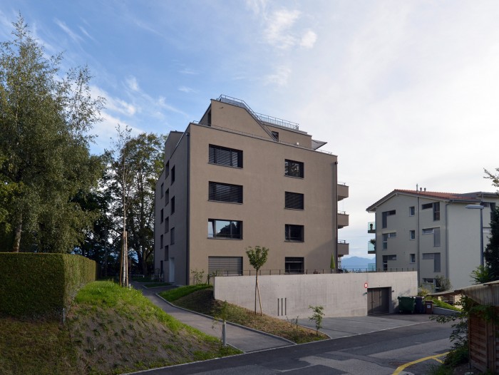 Construction d'un immeuble locatif au standard PPE vue sur Aquatis et Lausanne