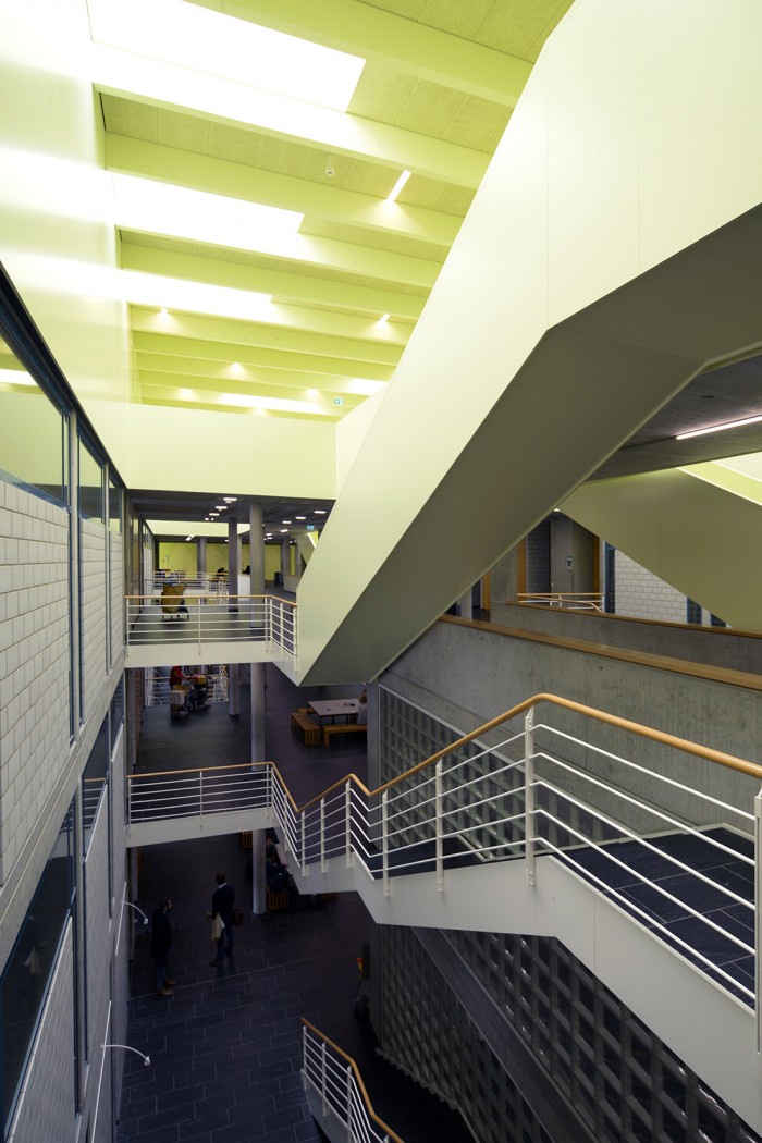 Collège du Sud Bulle Fribourg ajout d'un étage construction bois